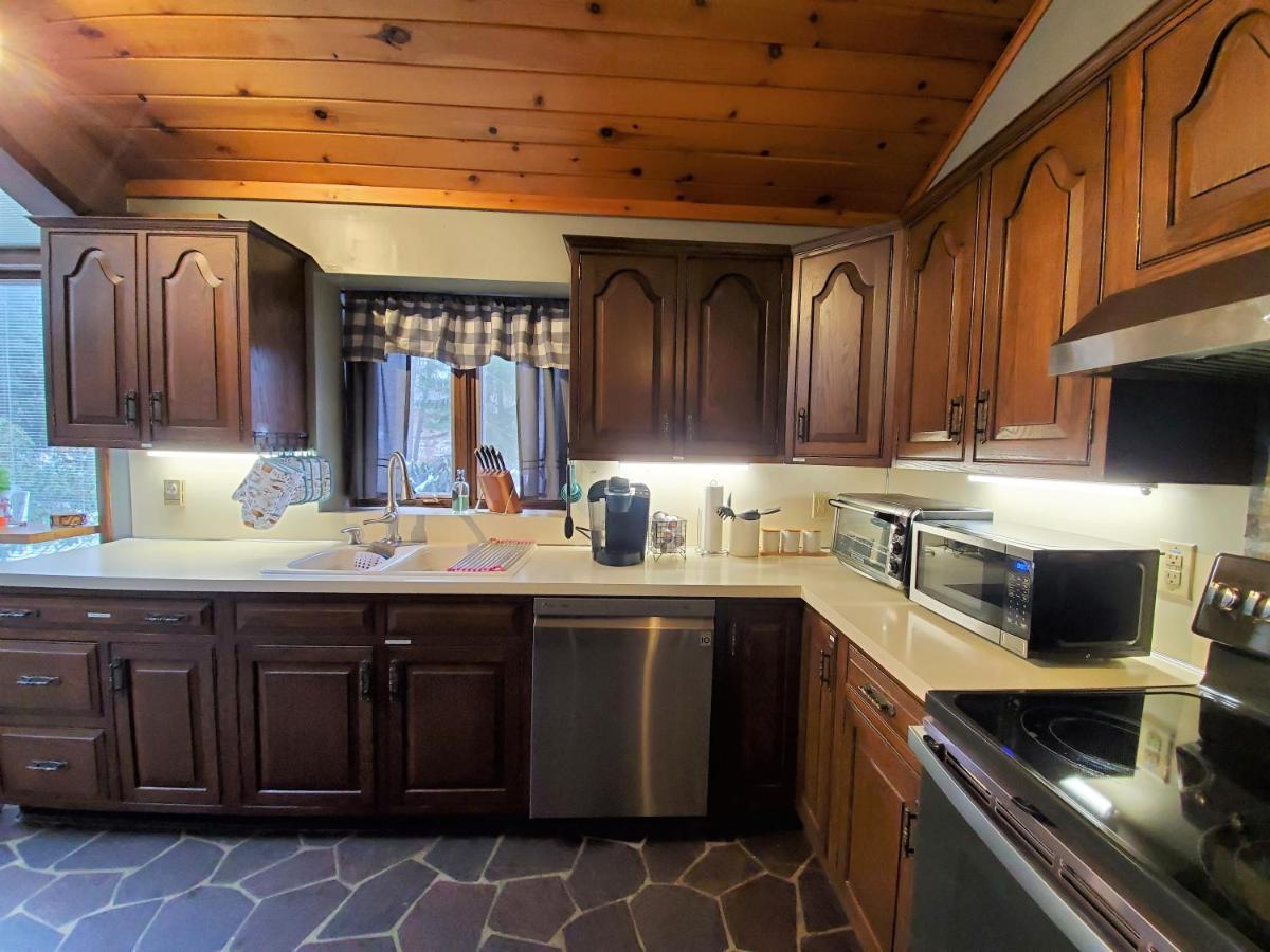 Walk To Pool & Beach - Spacious Gateway, Hot Tub, Game Room Pocono Country Place Exteriér fotografie