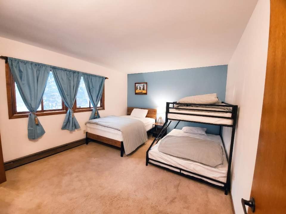 Walk To Pool & Beach - Spacious Gateway, Hot Tub, Game Room Pocono Country Place Exteriér fotografie
